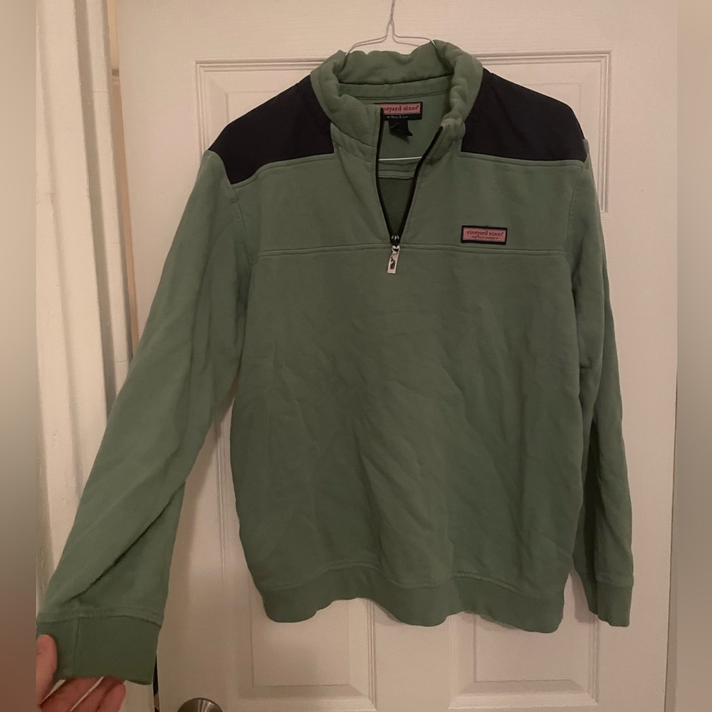 Vineyard Vines unisex pullover size large - green and blue, great condition